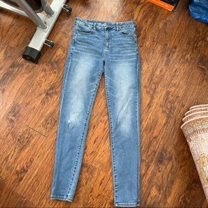 American eagle size 12 tall STRETCHY Skinny jeans
